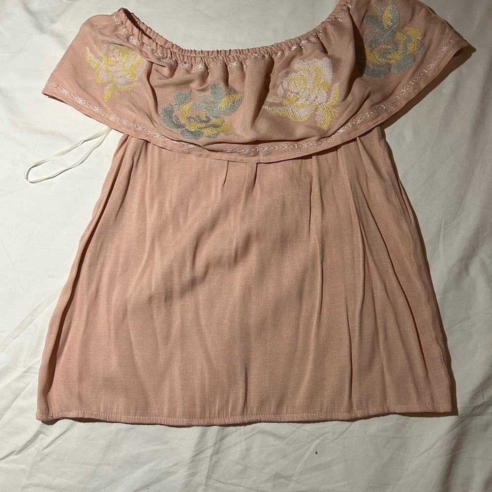Francesca's Collection _ Miami Blush over the shoulder blouse